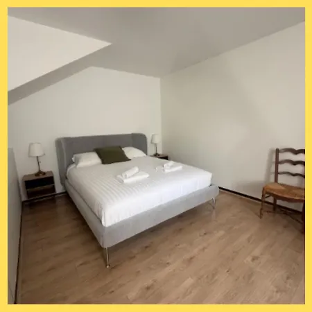 Prázdninový dům Maison Avec Jardin Au Coeur Du Village *